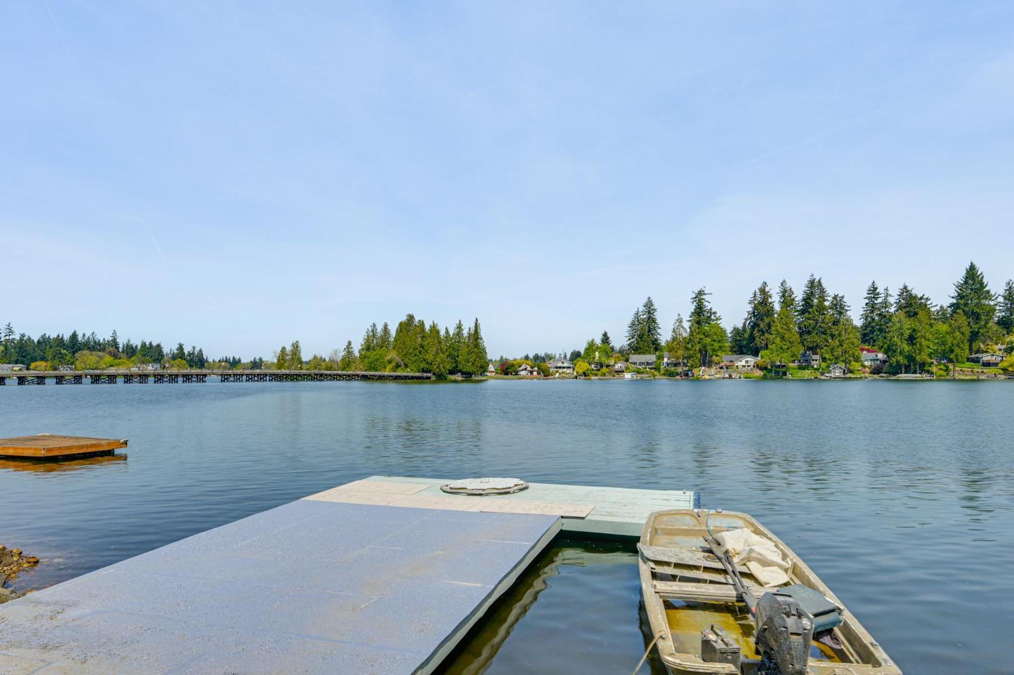 Tacoma Home On Steilacoom Lake With Dock! Zewnętrze zdjęcie
